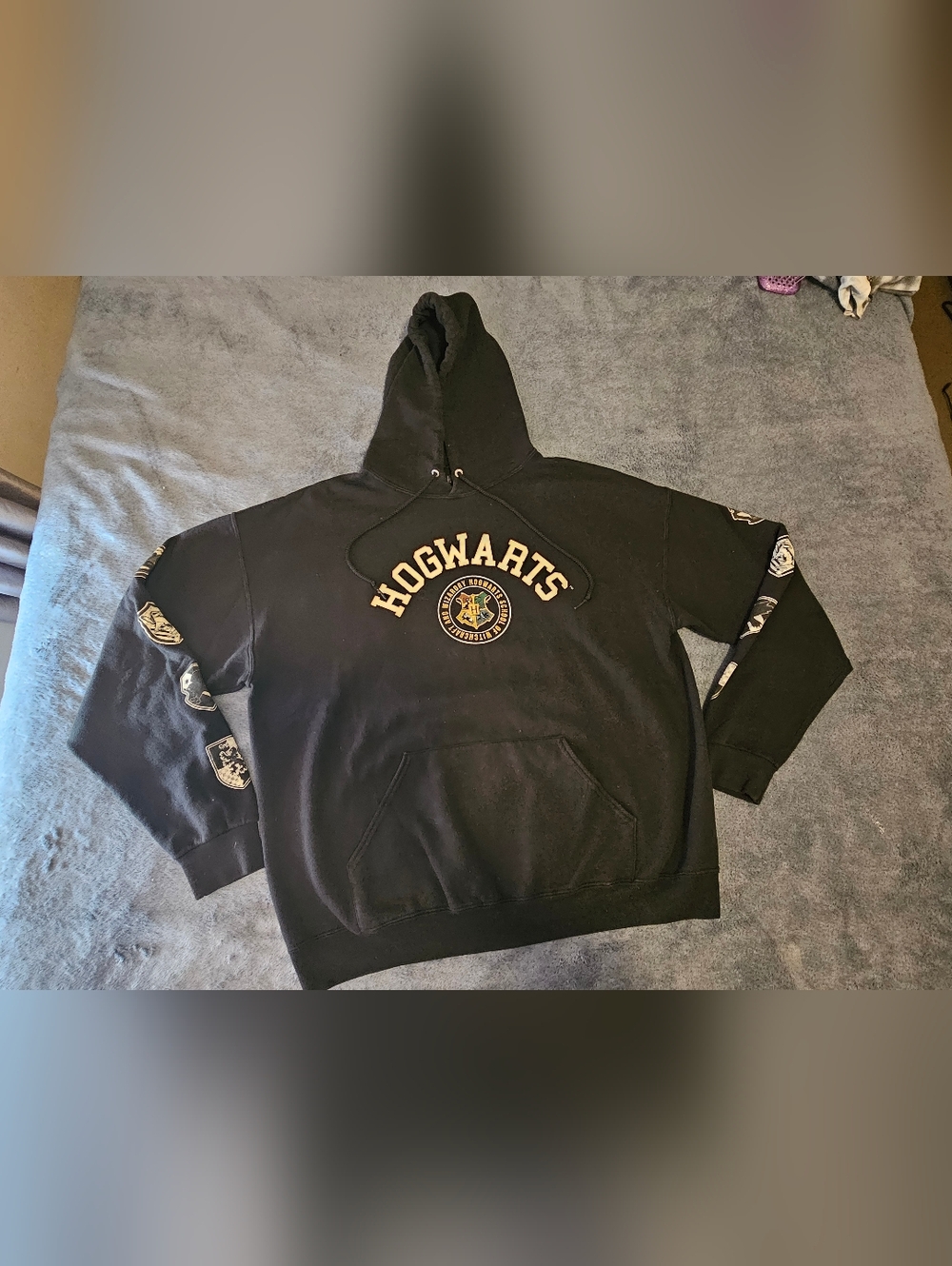 Hogwarts Black Pullover Hoodie - XL